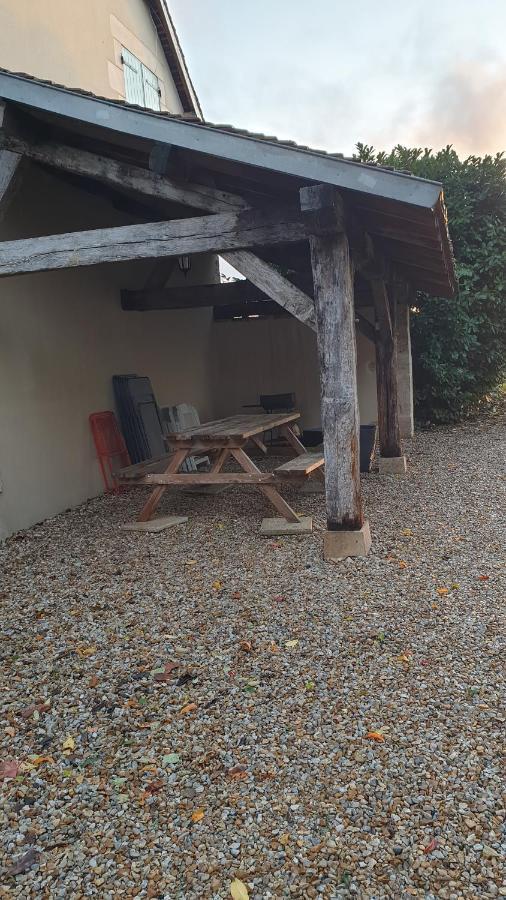 Gite Le Campagnard Saint-Germain-Des-Bois  Exteriör bild