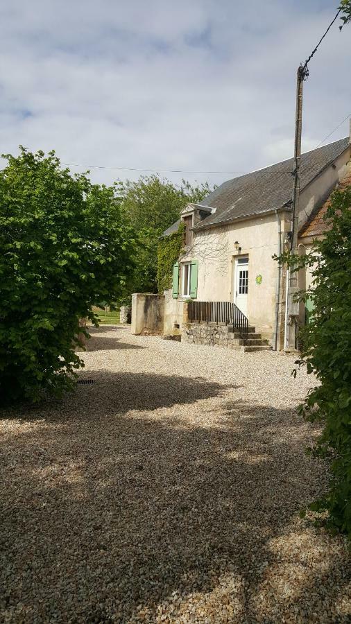 Gite Le Campagnard Saint-Germain-Des-Bois  Exteriör bild